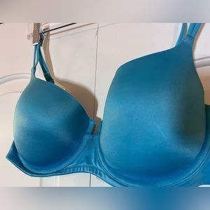 Victoria Secret, 36D push up bra